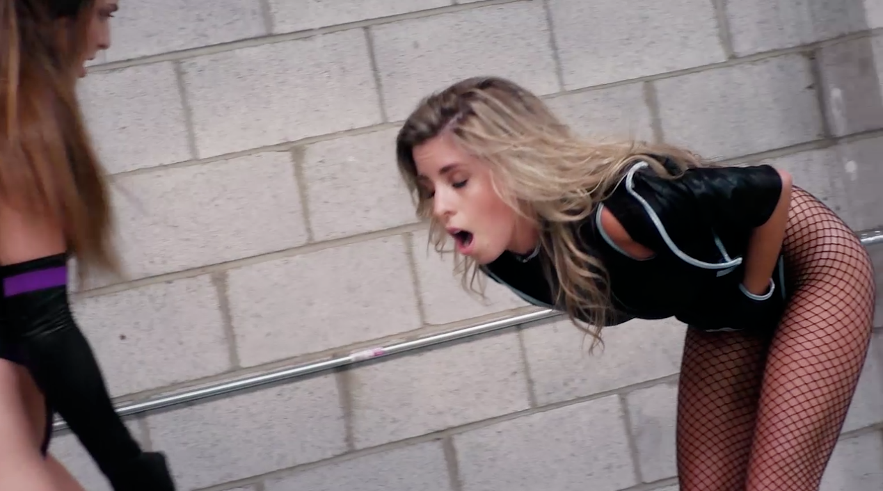 HK | Shadowgirl vs Tsuki 1