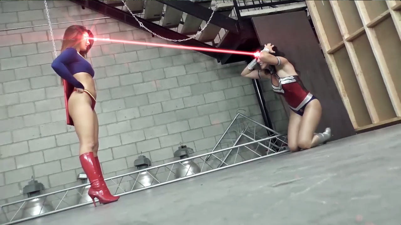 HK | Moonstar vs Lady Wonder 1