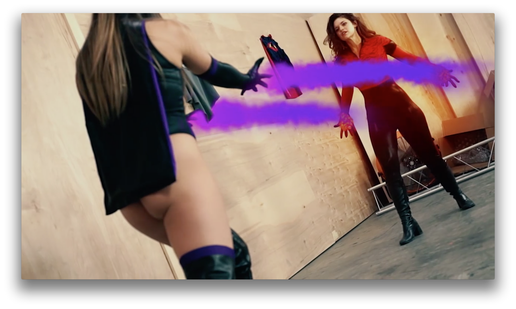 HK | Shadowgirl vs Pyra 1