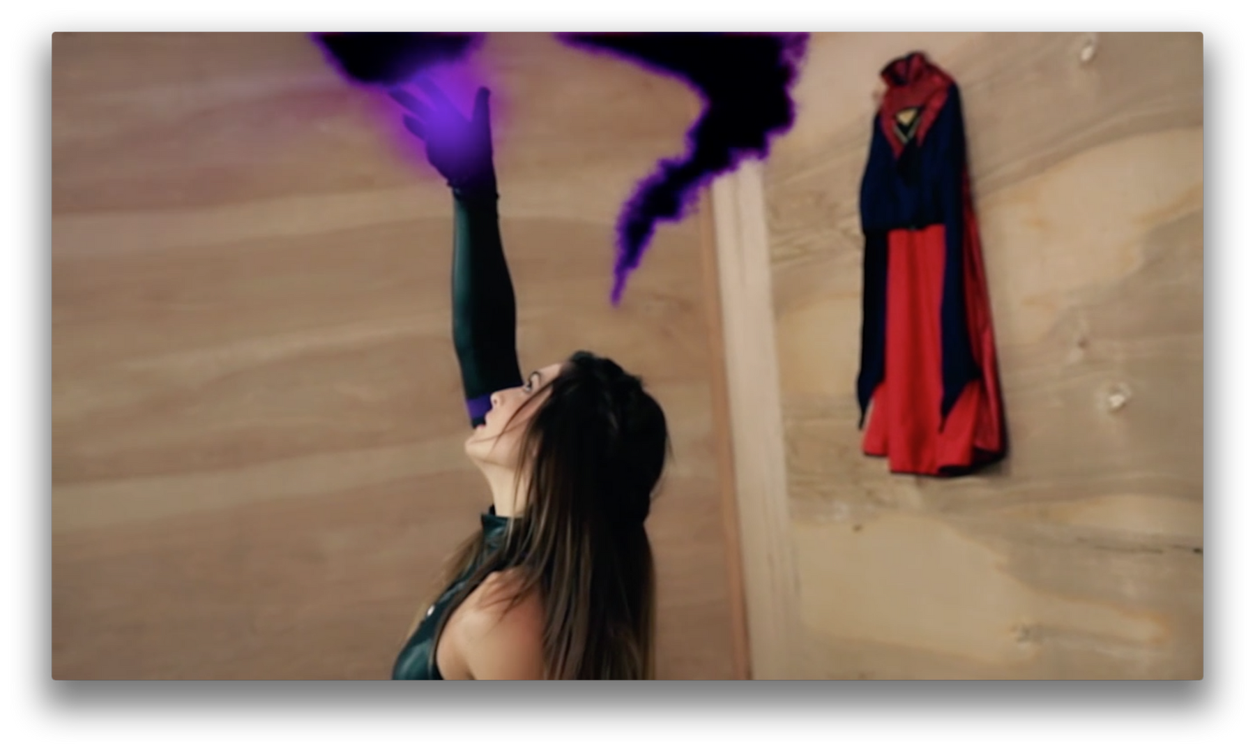 HK | Shadowgirl vs Pyra 1