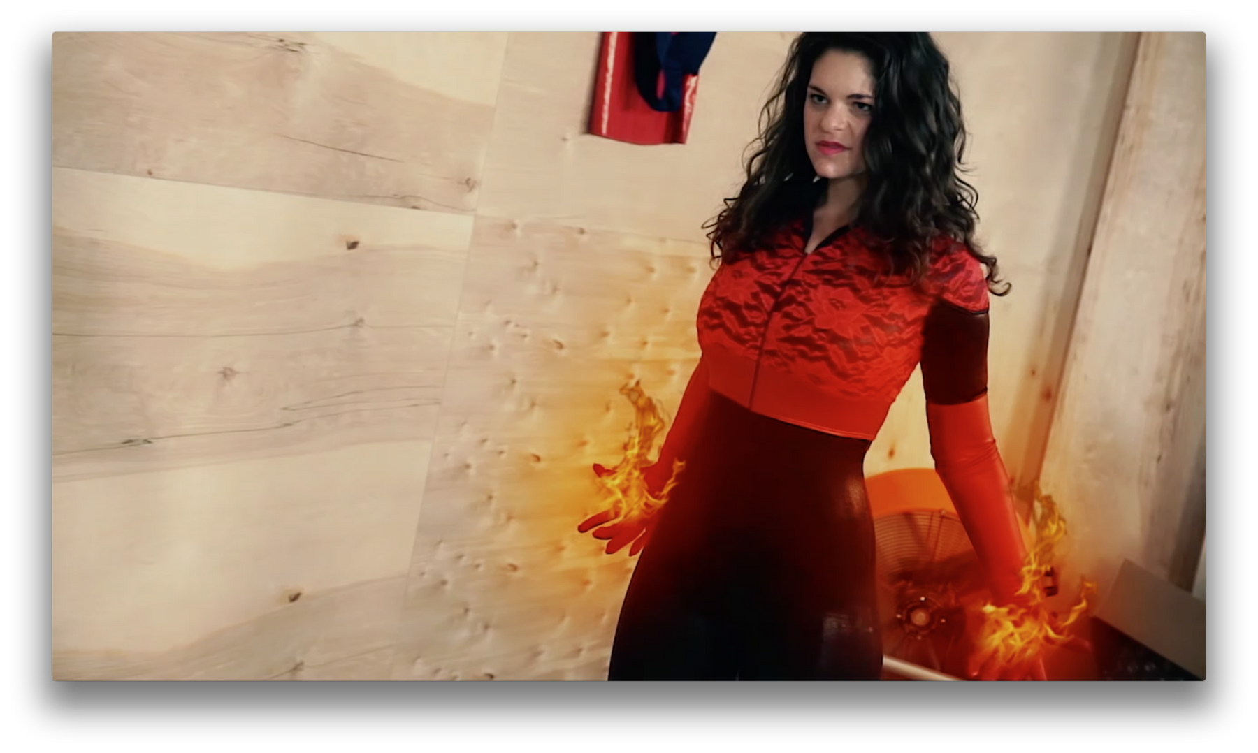 HK | Shadowgirl vs Pyra 1