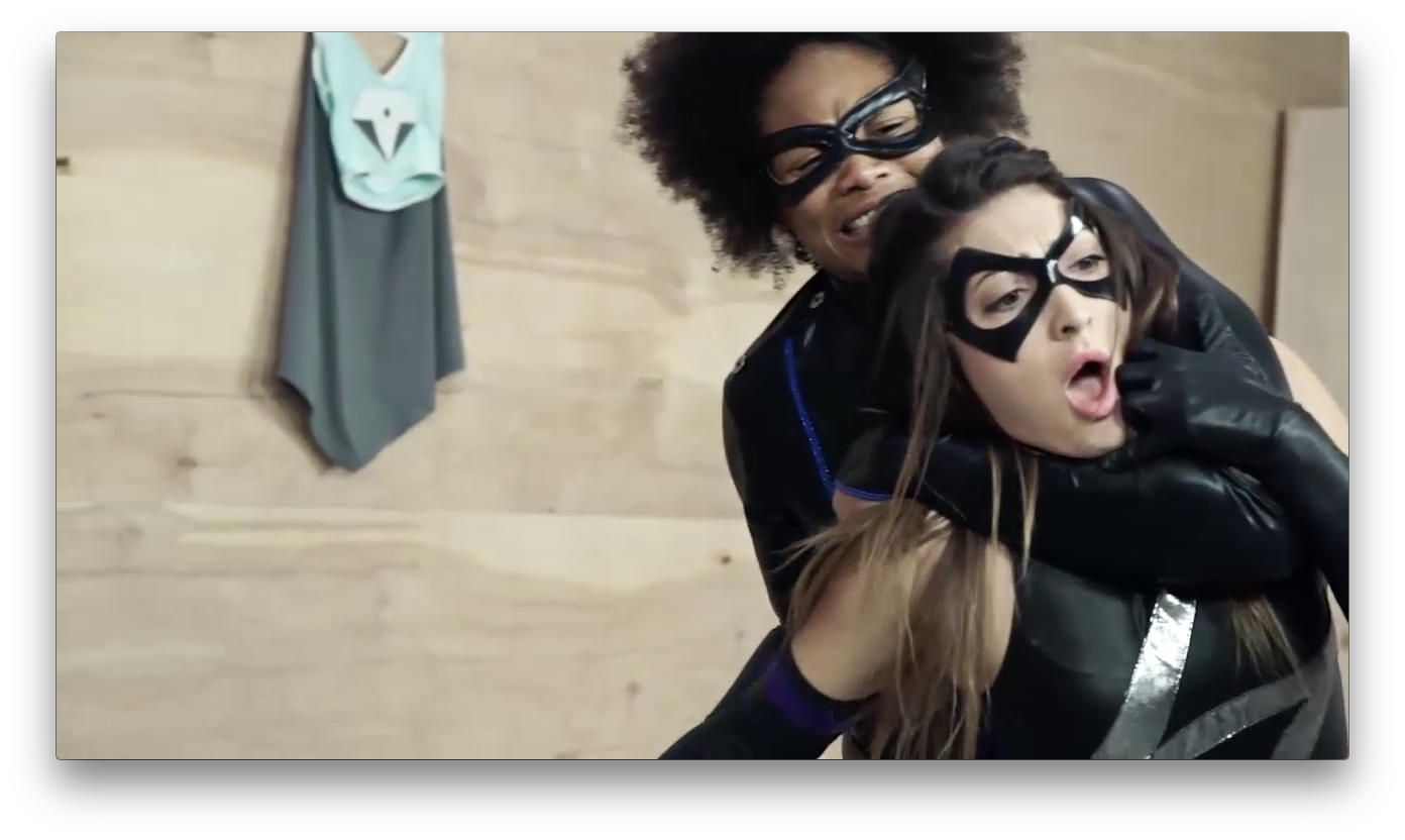 HK | Shadowgirl vs Syren 1