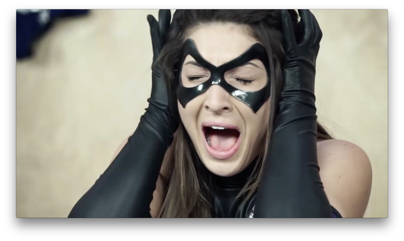 HK | Shadowgirl vs Syren 1